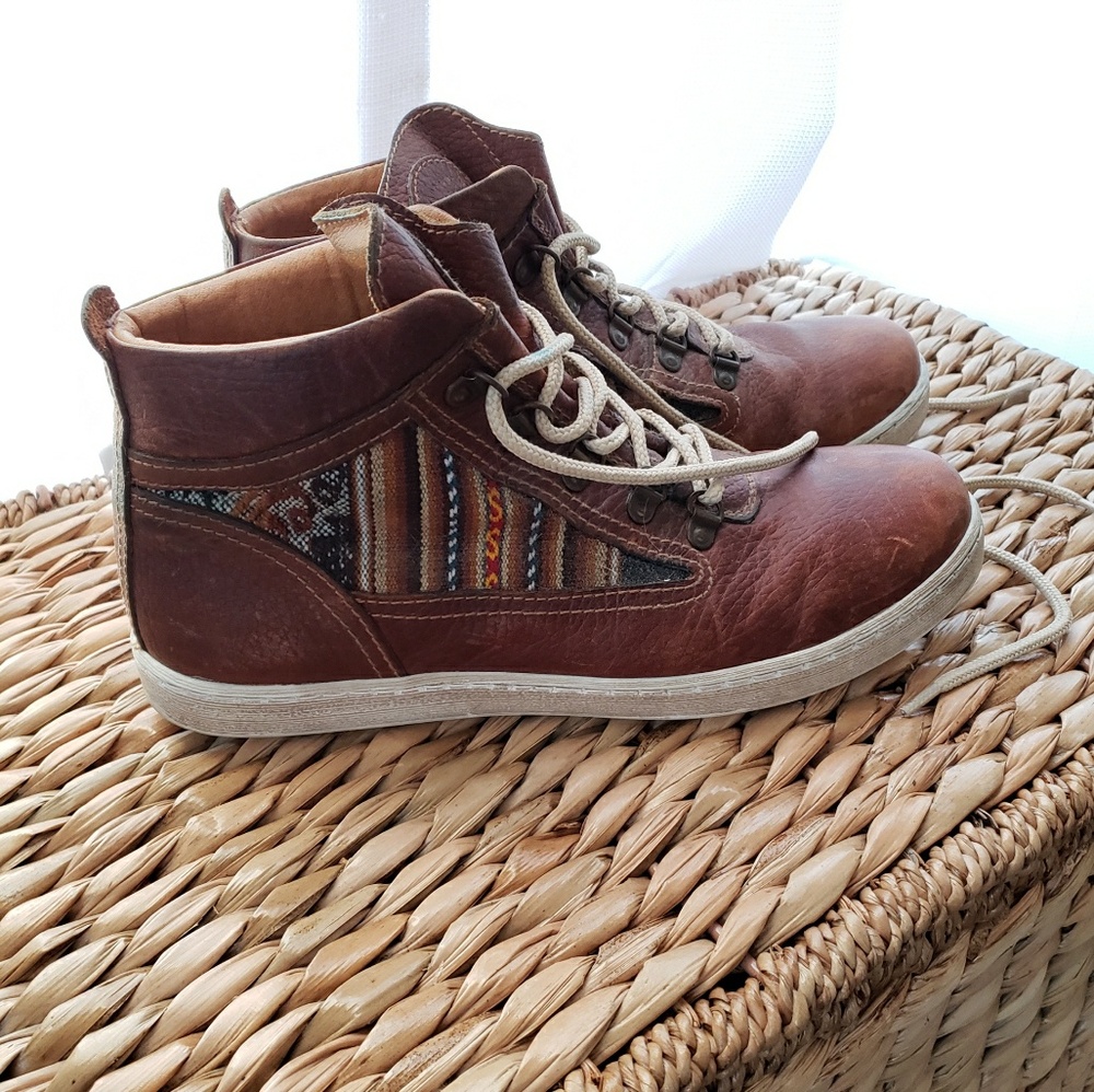 Inkka hiking boot